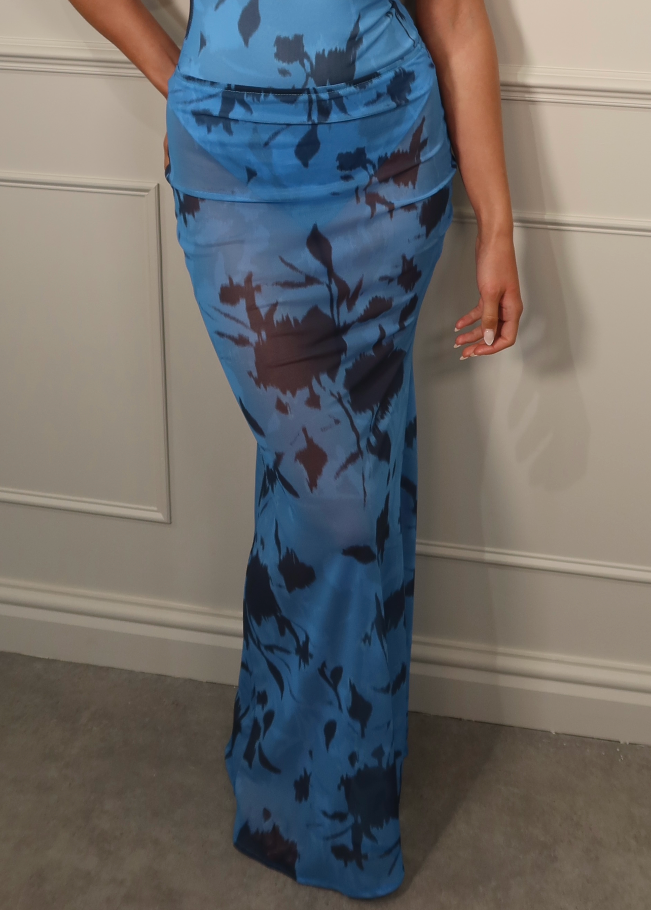 Mesh Flower Maxi Skirt / IN STOCK